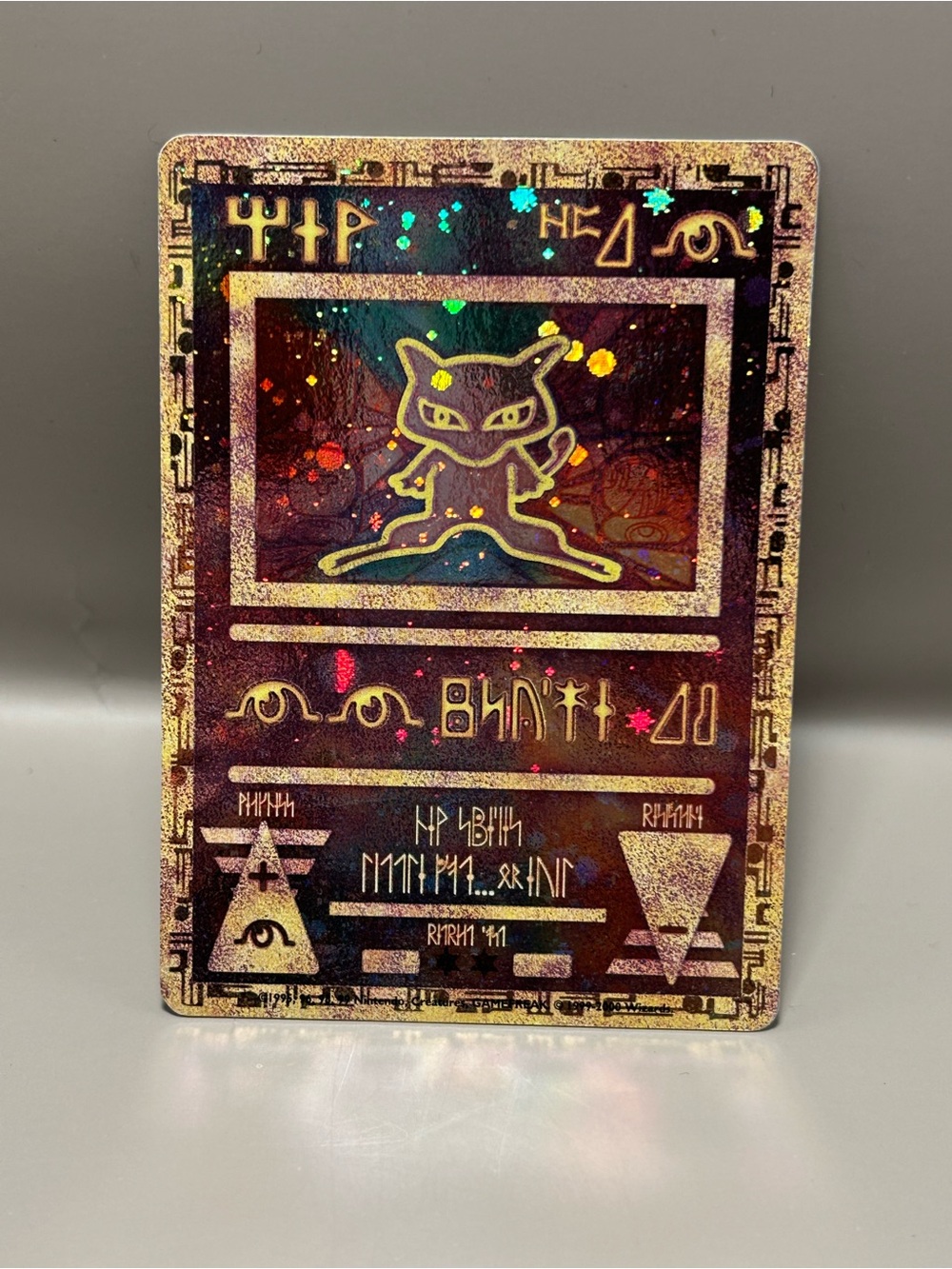 Pokemon Ancient Mew Holographic Card (Pokemon Movie 2000 Promo)